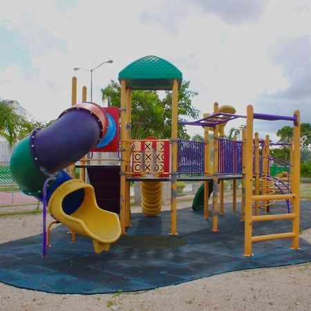 Casa Guerra En Maderos Residencial -Ideal Para Familias Канкун Экстерьер фото